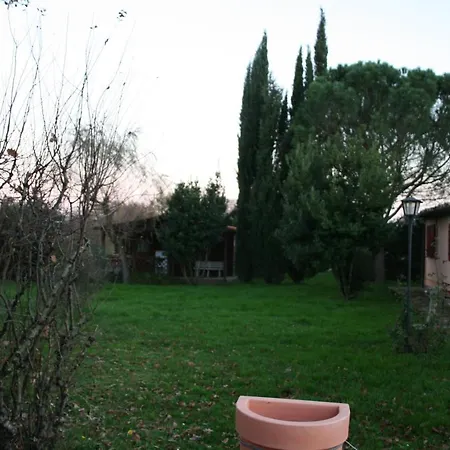 Podere La Vecchia Fornace 公寓式酒店 哥尔顿