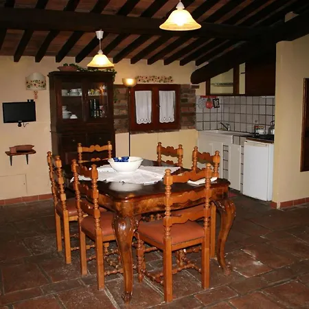 Podere La Vecchia Fornace Apartmanhotel 3*